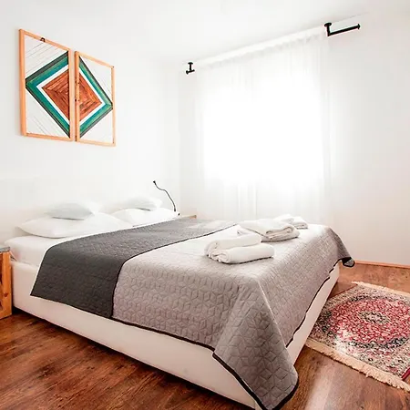 شقة Casa Carducci