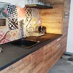Casa Carducci 로비니